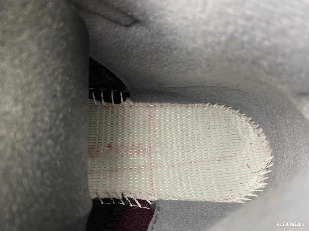 Jordan 5 Burgundy Air DZ4131-600 0821